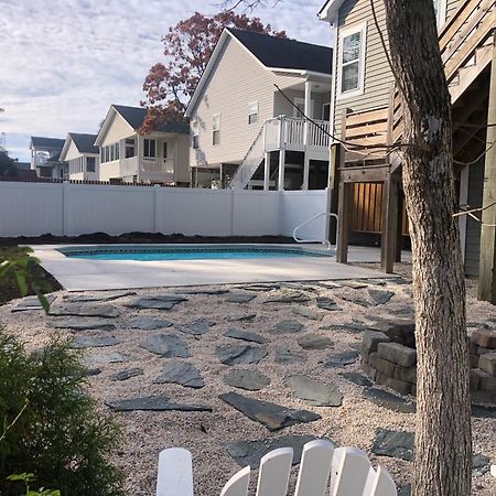 Belle Mer New Swimming Pool Elevator Great For Kids Oak Island Exterior photo