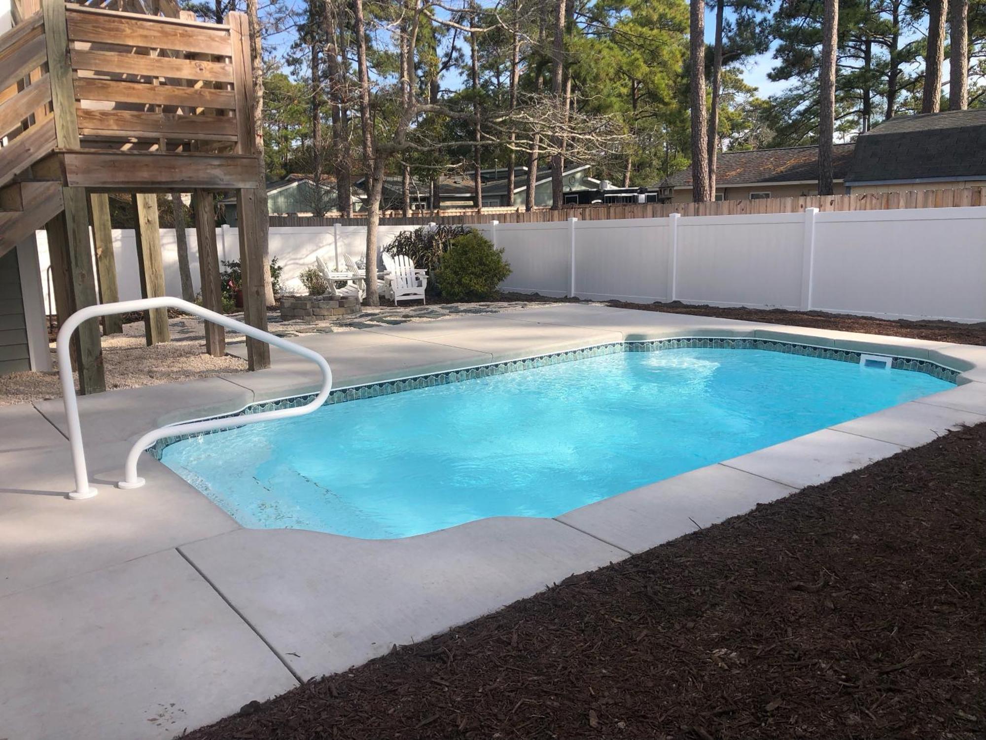 Belle Mer New Swimming Pool Elevator Great For Kids Oak Island Exterior photo